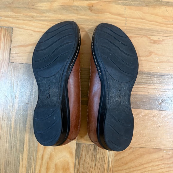 Clarks Women's Leather Comfort Flats Brown Slip-On Loafers Size 9 - Picture 7 of 10